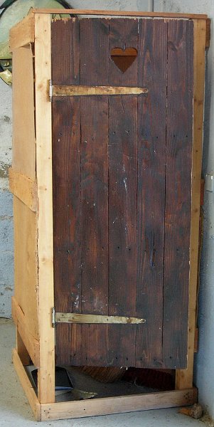 2011-10-13 15 La cabane au fond du jardin a ete rentree.JPG